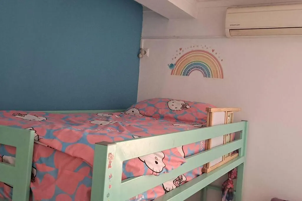 Mendes Family Homestay - B&B In The Heart Of برايا