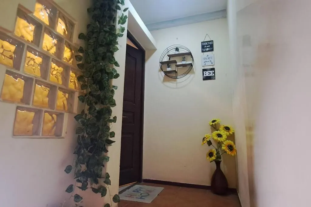 Mendes Family Homestay - B&B In The Heart Of برايا